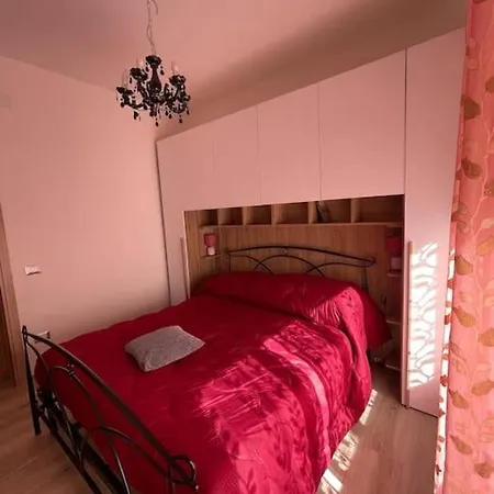 Mirella's House Double Bathrooms Apartmán